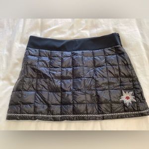 Alp N Rock insulated skirt size small black